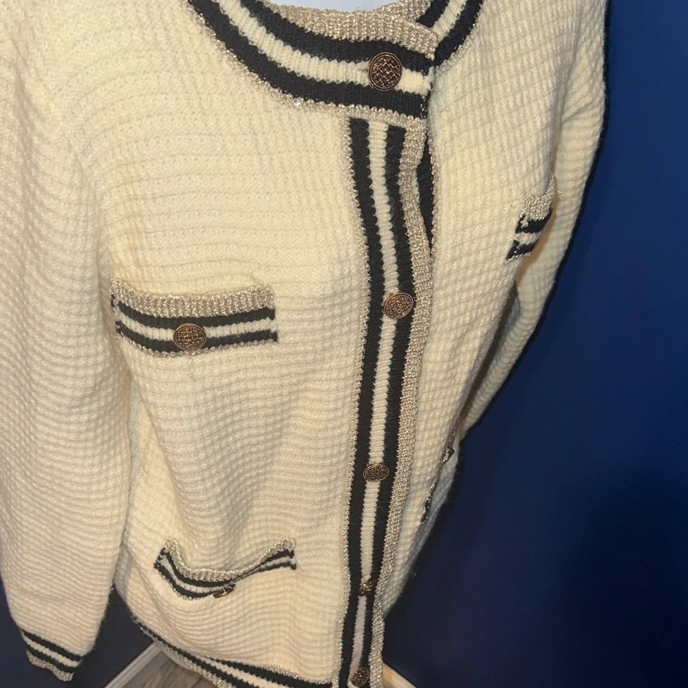 Chic Ivory and Black Button-Up Cardigan Size Small - Picture 10 of 15